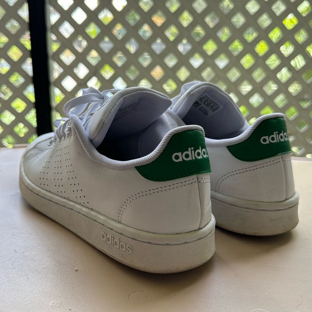 Woman’s Adidas superstar shoes
